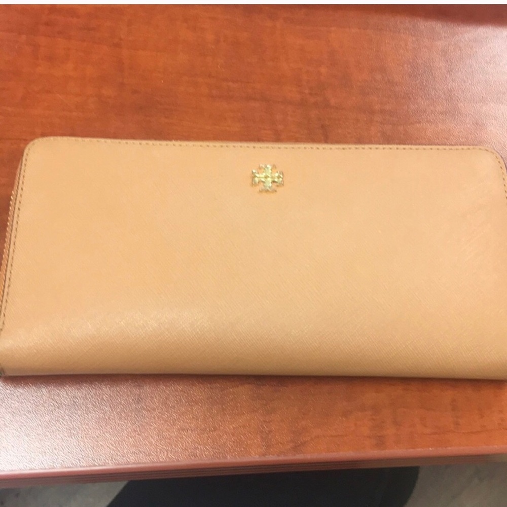 Tory Burch Wallet